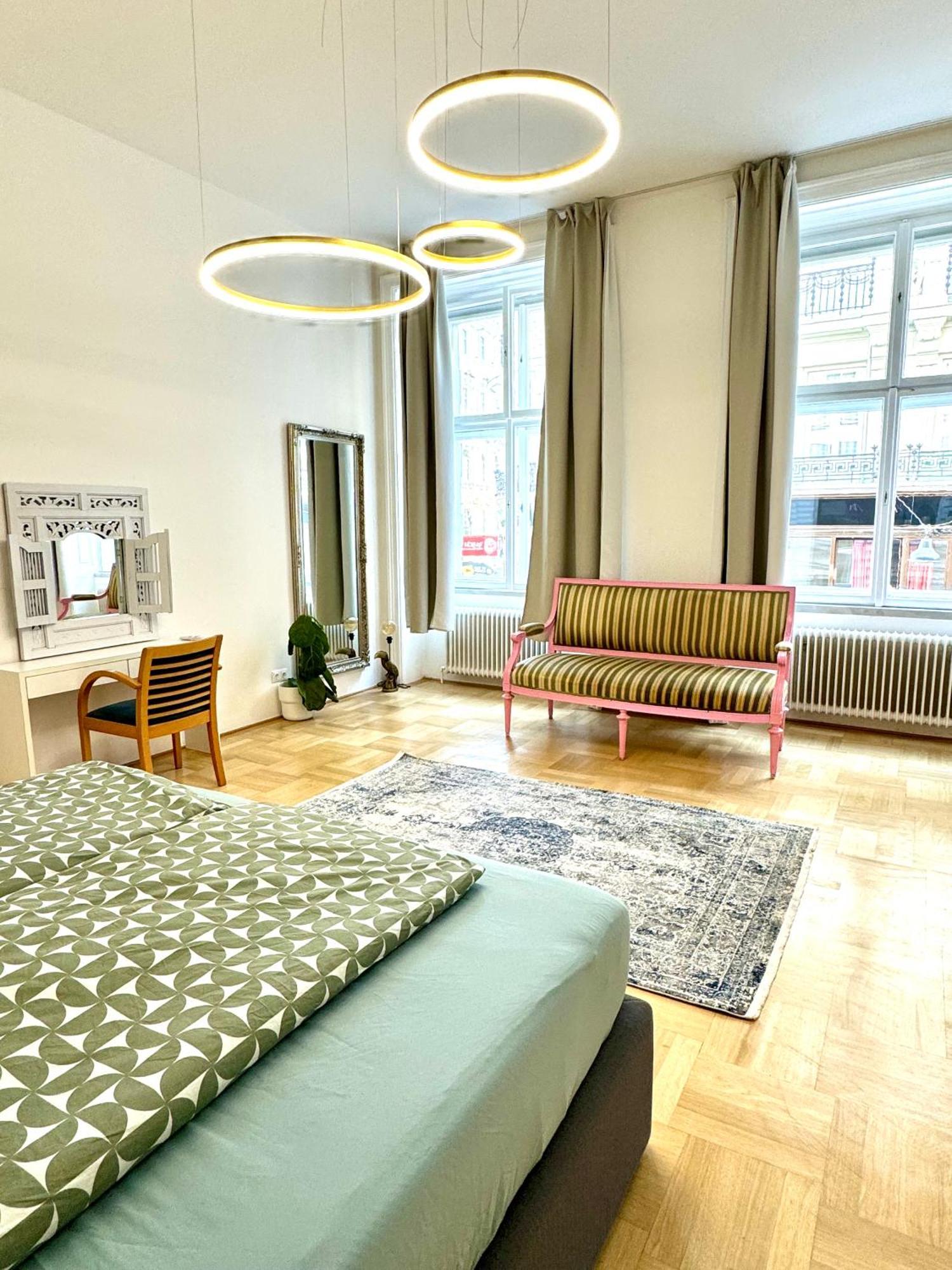 Opera Vienna Apartment 145 M2 Exterior foto